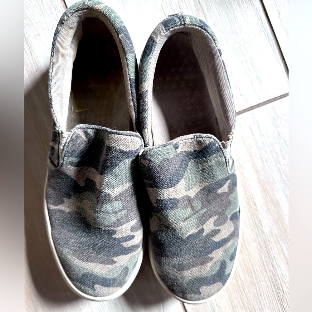 Camo Slide on’s